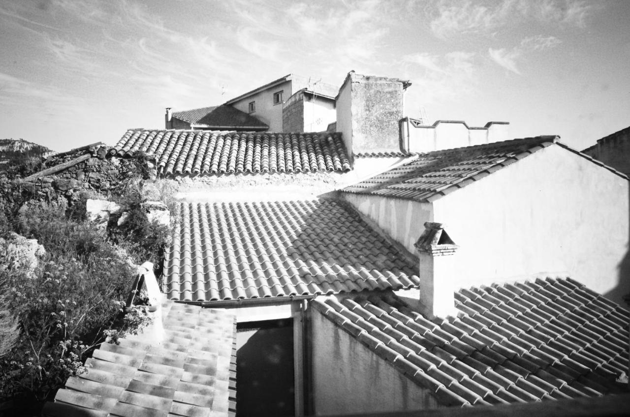 Casa De Ajala - B&B De Charme In Antica Dimora Totalmente Ristrutturata E Dotata Di Tutti I Confort Bagni Privati Spazio Living Patio Esterno Ambienti Climatizzati Degustazioni Prodotti Locali Làconi Eksteriør billede